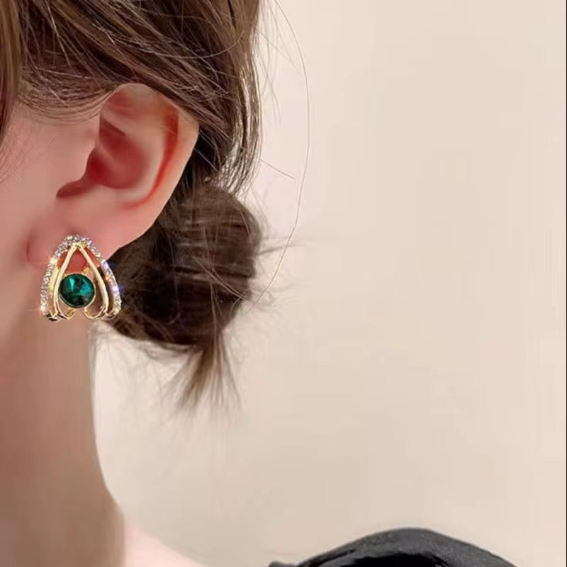 Vintage Emerald Green Crystal Earrings