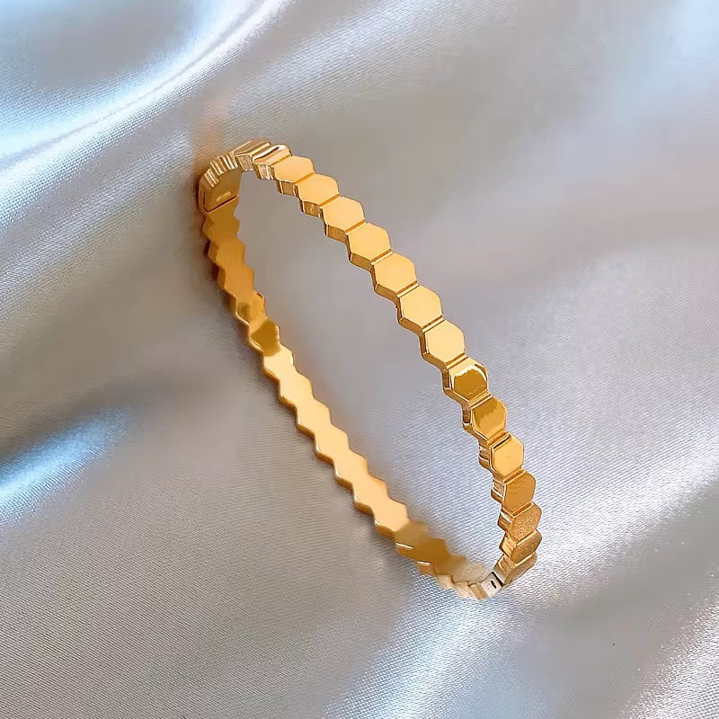 Cubic Gold Plated Twisted Bangle