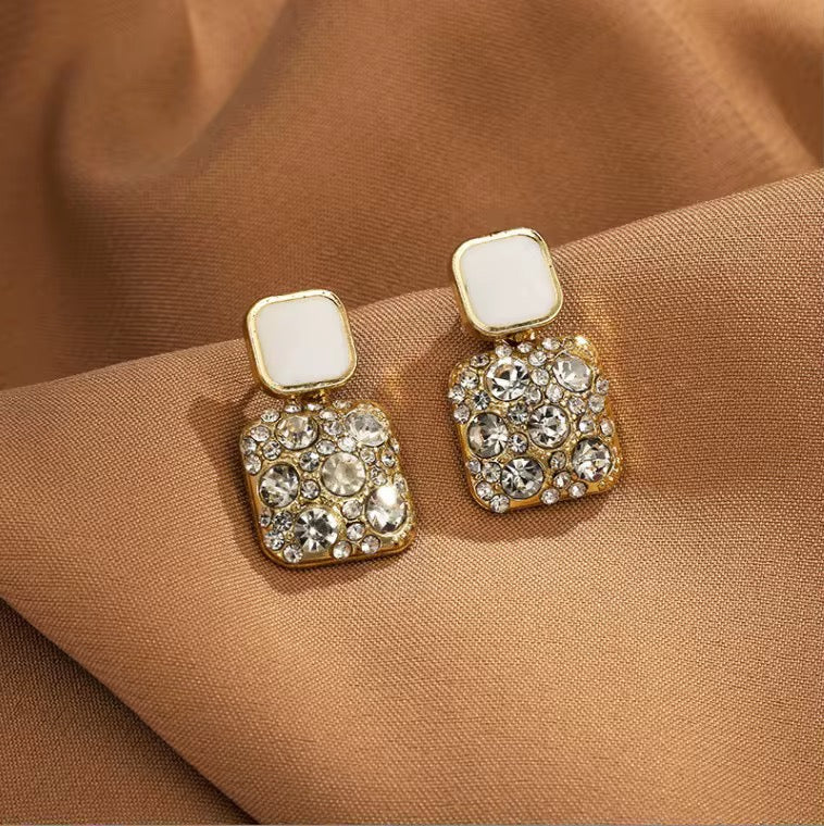 Crystal Square Stud Earrings – Gold-Tone Statement Jewelry