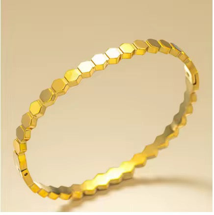 Cubic Gold Plated Twisted Bangle