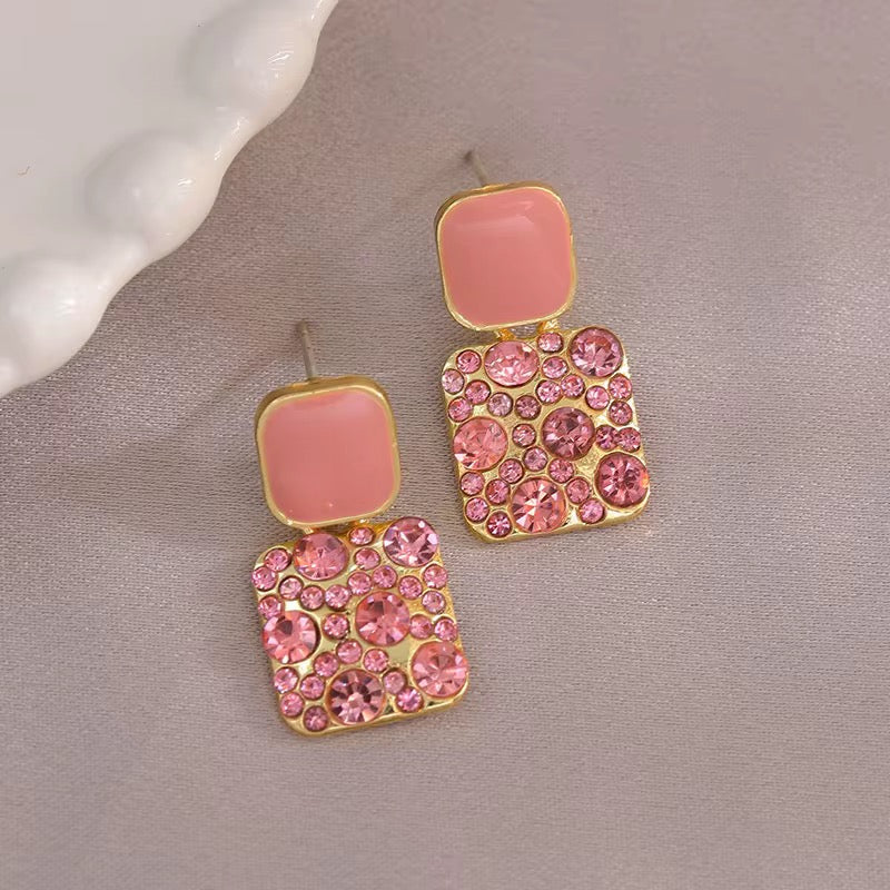 Crystal Square Stud Earrings – Gold-Tone Statement Jewelry